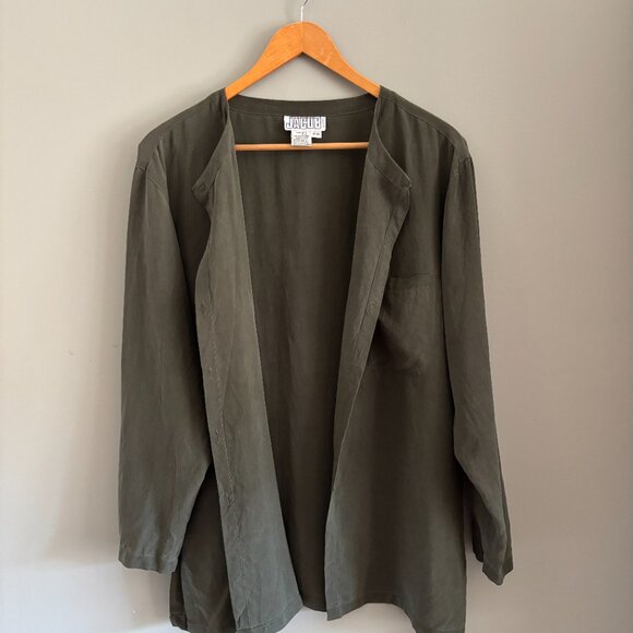 90s Mossy Sage Green Silk Button Down - Picture 7 of 7